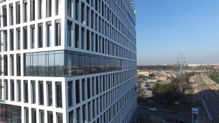 W północno-zachodniej Woli powstał biurowiec Vector+