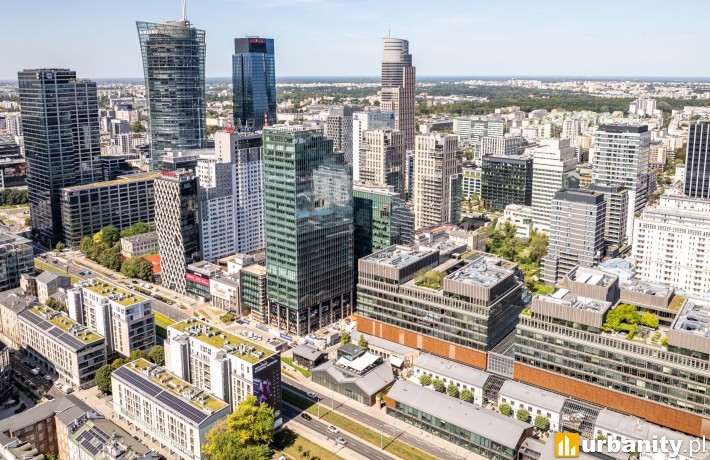 Studio A ze szklaną elewacją, fot. Skanska