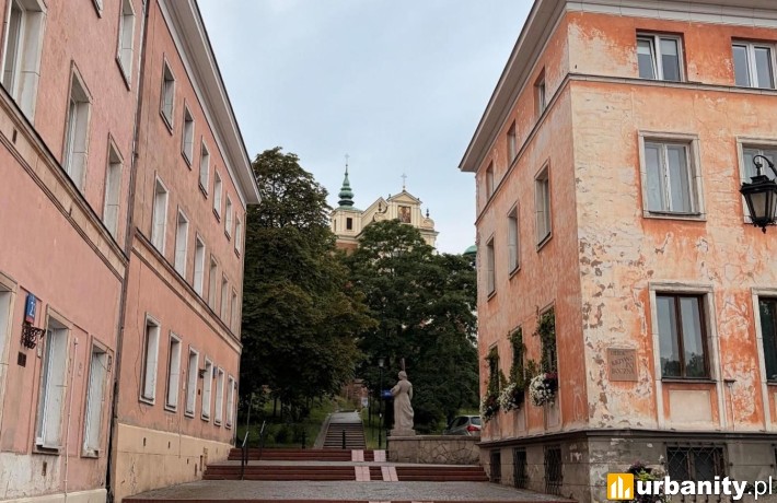 Mariensztat w Śródmieściu czeka na zmiany. Warszawa szuka koncepcji dla ulic i placów