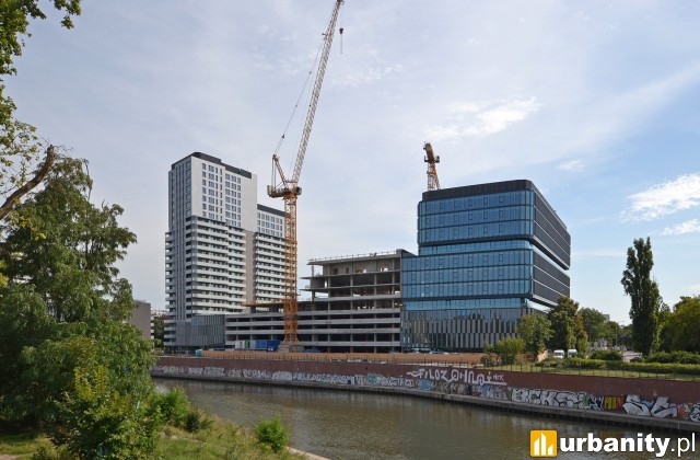 Tak obecnie wygląda budowa inwestycji Quorum, fot. alsen strasse 67
