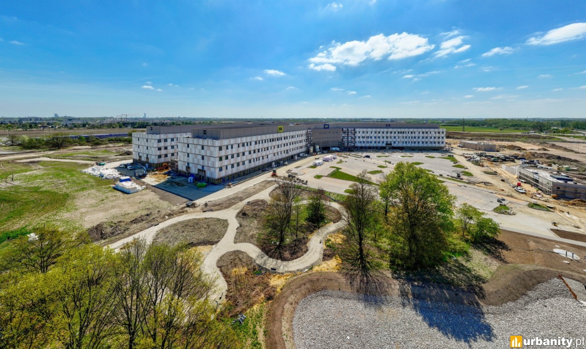 Gigantyczne centrum połączy trzy specjalistyczne szpitale. Gotowa bryła kompleksu