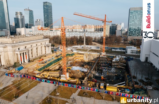 Gotowa jest już obudowa wykopu pod nową siedzibę TR Warszawa