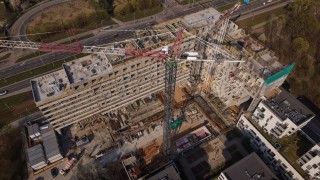 Inwestycja na zachodzie Wrocławia ma już 12 kondygnacji i jeszcze urośnie