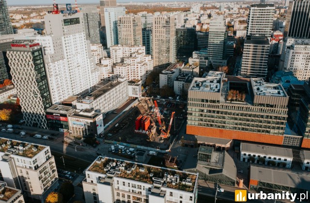 Tak obecnie prezentuje się działka przy Łuckiej na Woli (fot. Skanska)