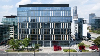 Hines sprzedaje biurowiec Proximo I