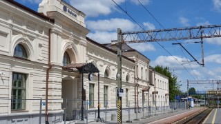 Elewacja dworca Białystok od strony peronów