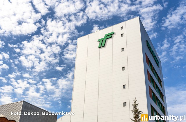 Zakład firmy Tele-Fonika Kable w Bydgoszczy, fot. Dekpol Budownictwo
