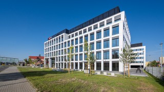 Pierwszy biurowiec West 4 Business HUB z zarządcą