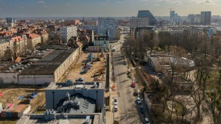 W Poznaniu rusza budowa konceptu podobnego do warszawskiej hali Koszyki. Metamorfoza zabytkowej hali zajezdni