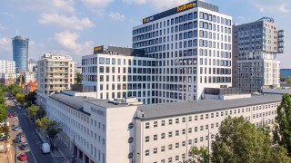 Producent chałwy i sezamków z siedzibą w Wola Retro