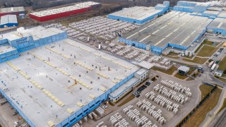 Nowa linia produkcyjna fabryki Cersanit w Wałbrzychu, fot. mat. prasowe