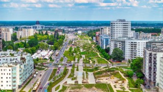 W Warszawie powstaje park o długości 2 kilometrów. Tak zmienia się teren nad POW