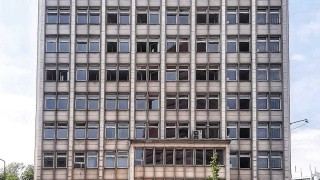 Holenderski inwestor zamieni pierwszy wysokościowiec w Poznaniu w akademik