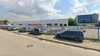 Skanska kupuje dużą działkę na Mokotowie za blisko 165 mln zł. Wyburzą hale i biurowiec pod nową inwestycję