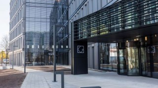 Warszawski Graffit firmy Hines z pozwoleniem na użytkowanie