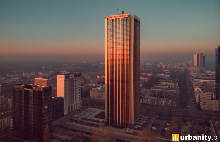 Intraco II przy ul. Chałubińskiego 8