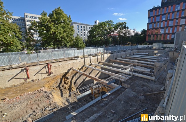 Prace na terenie inwestycji Powstańców 7D, fot. alsen strasse 67