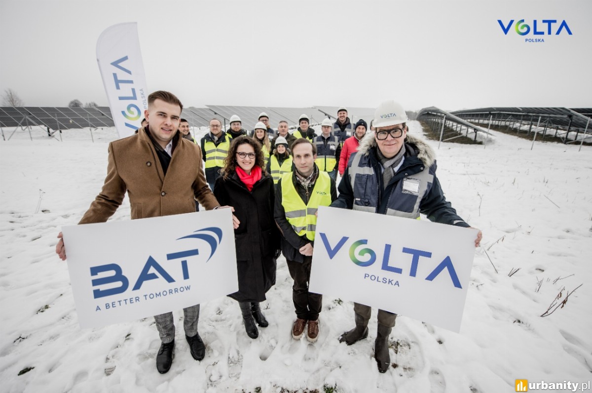 Uruchomiono 16-hektarową elektrownię fotowoltaiczną o mocy 15 MWp, która dostarczy zieloną energię w Polsce