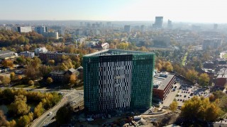 Kończy się budowa nowoczesnego biurowca DL Tower w Katowicach