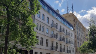 Finiszuje rewitalizacja kamienicy Wilczej 19 w Warszawie