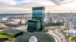 Katowice oficjalnie mają ponad 130-metrowy wieżowiec. Najwyższy biurowiec w Metropolii GZM