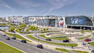 Jedno z największych centrów handlowych w Poznaniu zostanie rozbudowane. Inwestycja zakończy się w 2027 roku