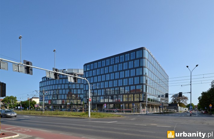 Biurowiec Infinity na finiszu prac budowlanych, fot. alsen strasse 67
