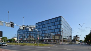 Biurowiec Infinity na finiszu prac budowlanych, fot. alsen strasse 67