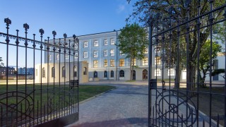 Biurowiec przy Dowborczyków 18 w Łodzi przyciągnął kolejnego najemce