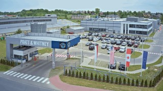 Amerykański gigant branży lotniczej rozbuduje fabrykę w Polsce. Powstanie ponad 120 miejsc pracy