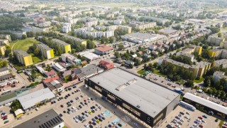 Projekt centrum handlowego w Chełmie, wiz. Pejot Studio