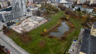 Burzą najstarszy basen w Olsztynie pod budowę nowego osiedla