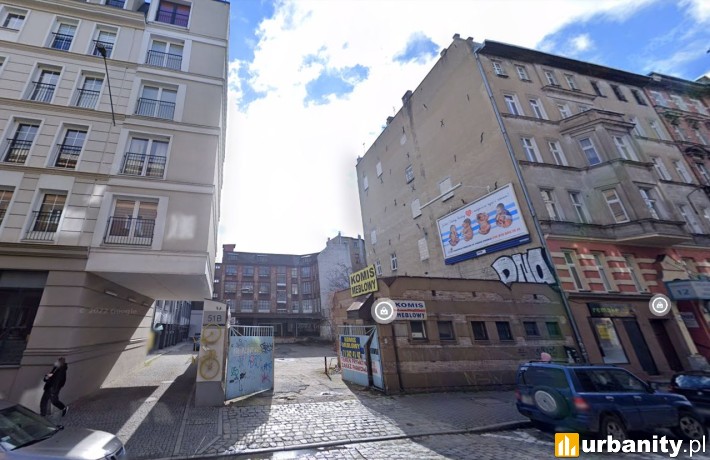 Tak obecnie wygląda pofabryczna działka przy Stawowej 10, fot. google street