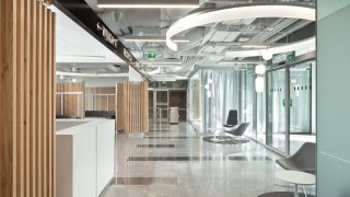 HOL 7.7 na Służewcu już z nowym wnętrzem