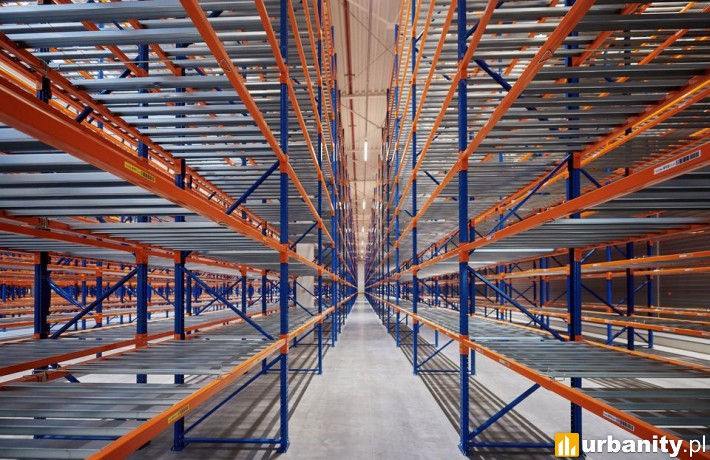 Centrum logistyczne Arvato w podłódzkim Strykowie, fot. Jóźwiak