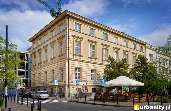 Tak obecnie wygląda kamienica przy Foksal 10 w Warszawie, fot. PHN