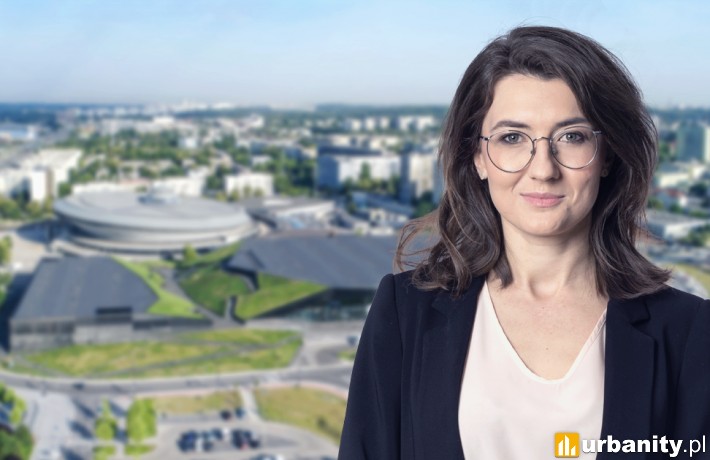 Karolina Słysz, Doradca w dziale reprezentacji najemców biurowych w firmie Cresa Polska