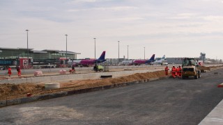 Największa inwestycja w historii wrocławskiego lotniska nabiera tempa