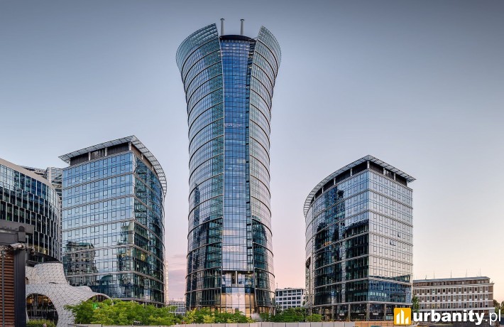 Warsaw Spire w biznesowym centrum Warszawy, fot. materiały inwestora