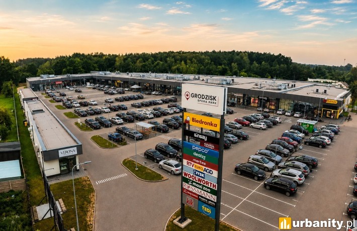 BIG otwiera park handlowy na Mazowszu. W obiekcie działa 19 sklepów i punktów usługowych