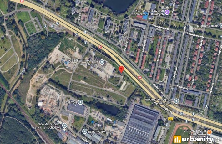 Działka, na której powstanie wieloetapowe osiedle firmy Develia, fot. google maps