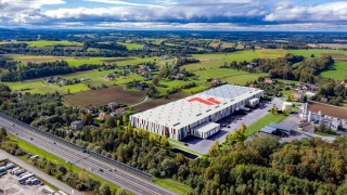 Powstaje magazyn na Śląsku dla producenta systemów aluminiowych