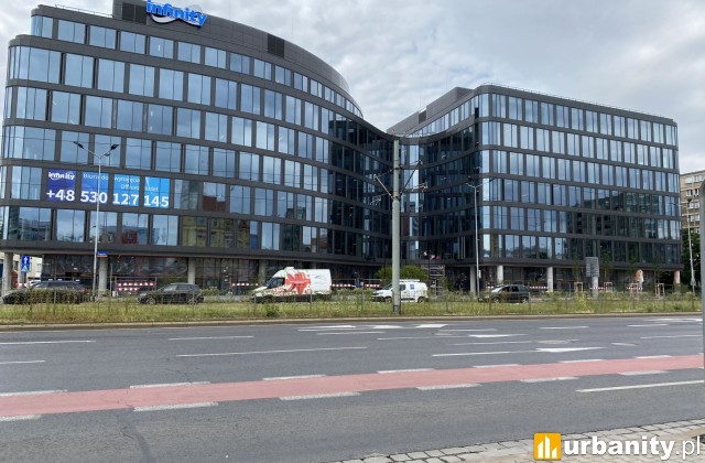 Biurowiec Infinity we Wrocławiu już gotowy, wiz. materiały prasowe