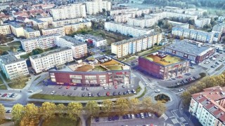 Projekt rozbudowy galerii handlowej Hosso w Policach, wiz. materiały inwestora