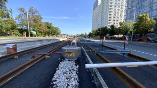 Rusza modernizacja trasy tramwajowej na ul. Słomińskiego w Warszawie, fot. Strabag