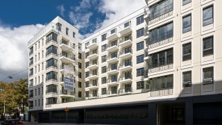 Nowy apartamentowiec na Przedmieściu Oławskim. W środku m.in. lustra Oskara Zięty