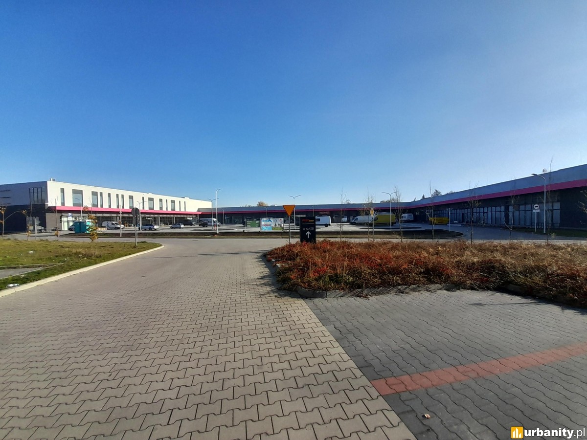 Jest data otwarcia parku handlowego w Gnieźnie, w sąsiedztwie Galerii Piastova