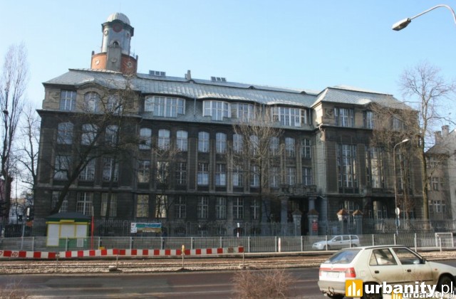 Tak budynek przy Kościuszki 65 wyglądał jeszcze w 2008 roku, fot. Urbanity