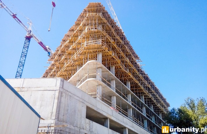 Postęp prac na budowie Carbon Tower we Wrocławiu