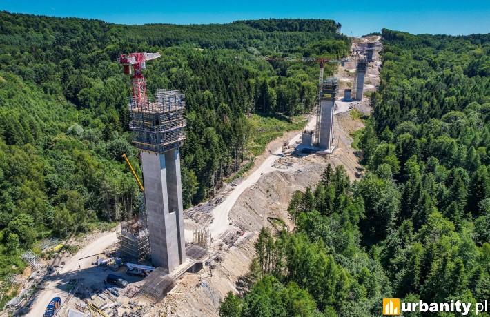 S19 Babica - Jawornik, budowa imponującego wiaduktu, fot. GDDKiA